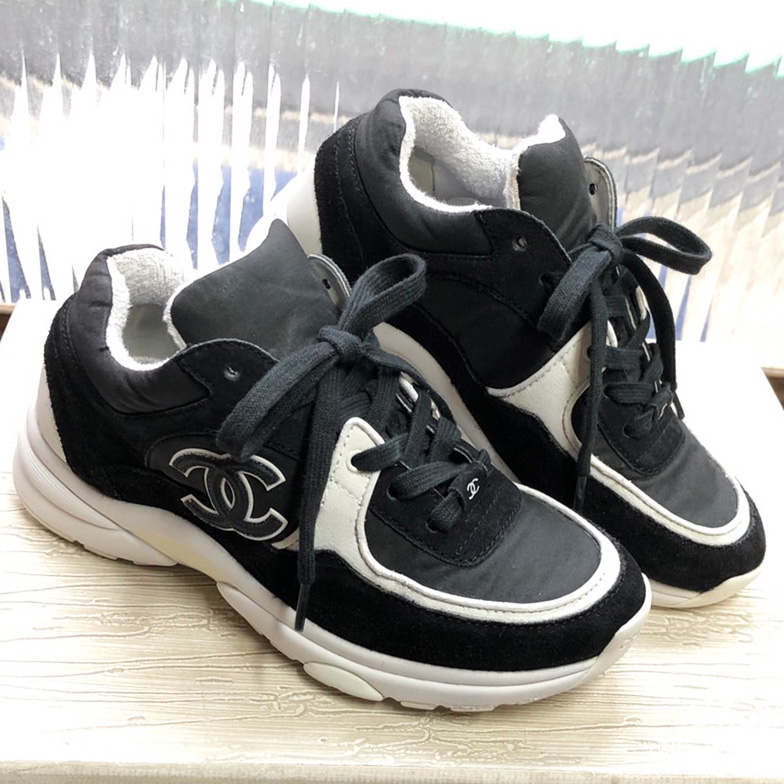 【中古】　サミット パール　14ポンド　プラグ済み シャネル］ブラックスニーカーのクリーニング » ルタクト le Tact