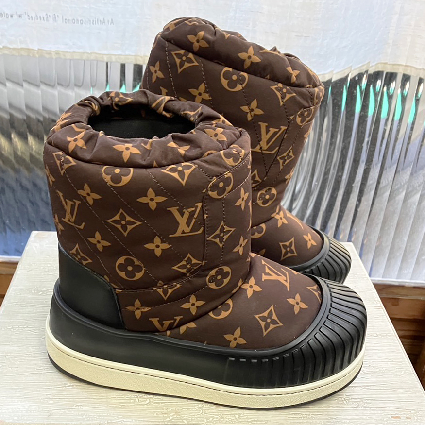 シャネル］ホワイト＆ブラックスニーカーのクリーニング » ルタクト le